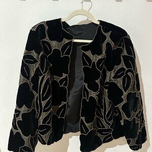 Elegant Black Floral Women's Jacket